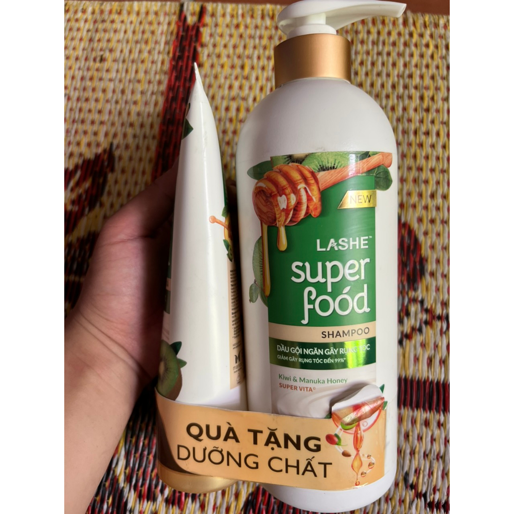 Dầu gội LASHE SUPERFOOD ngăn gãy rụng tóc 640g