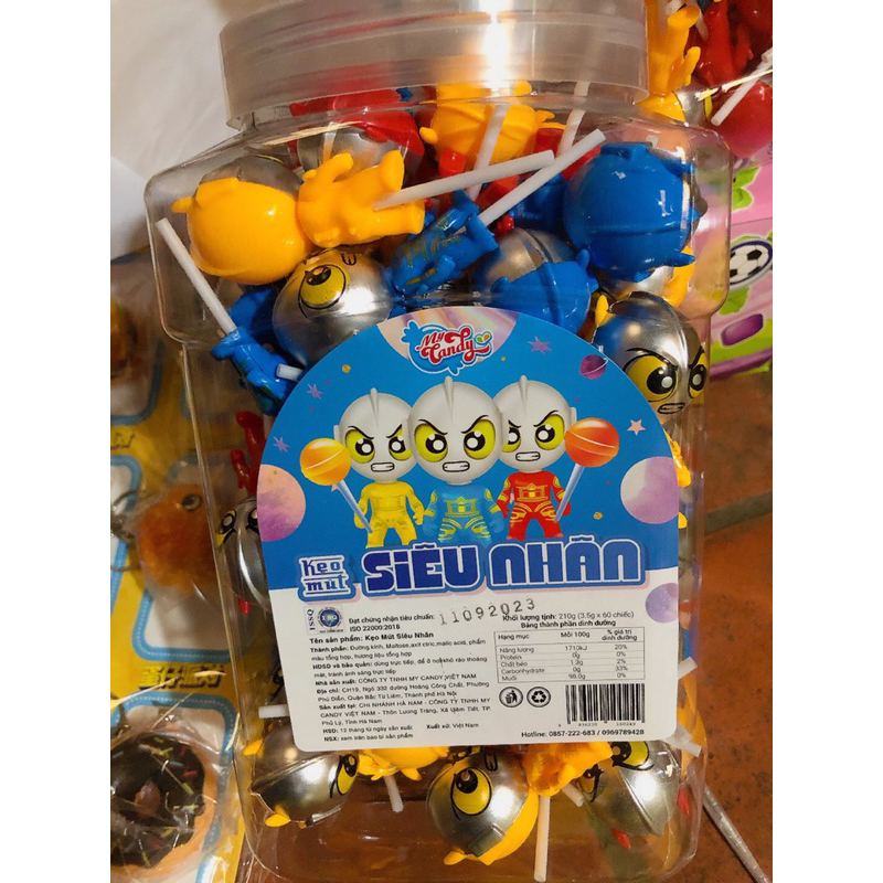 Sỉ lọ 60 que kẹo mút siêu nhân