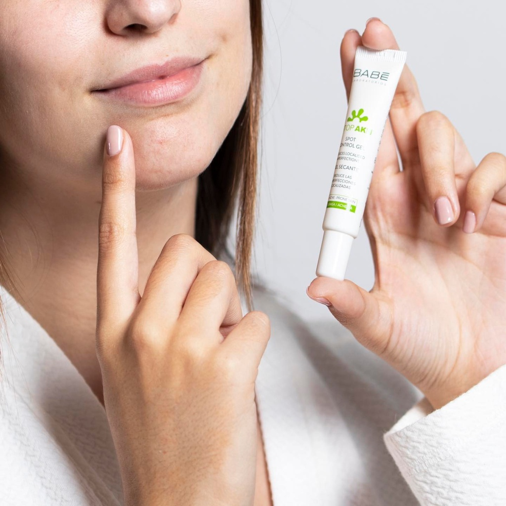 Gel chấm mụn BABE STOP AKN Spot Control Gel 8ml
