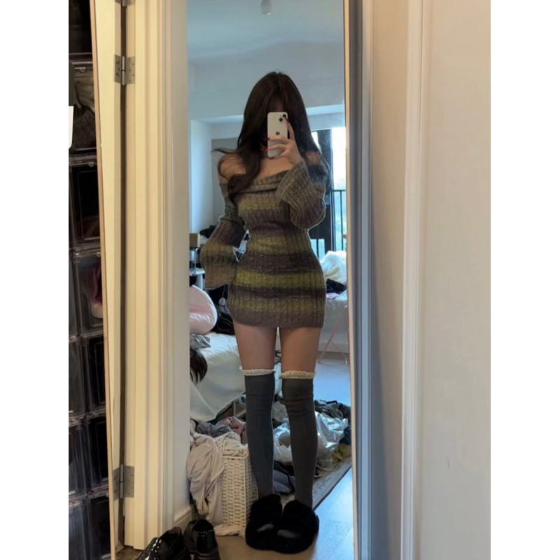Đầm Body Len Loang Tím Rêu Trễ Vai