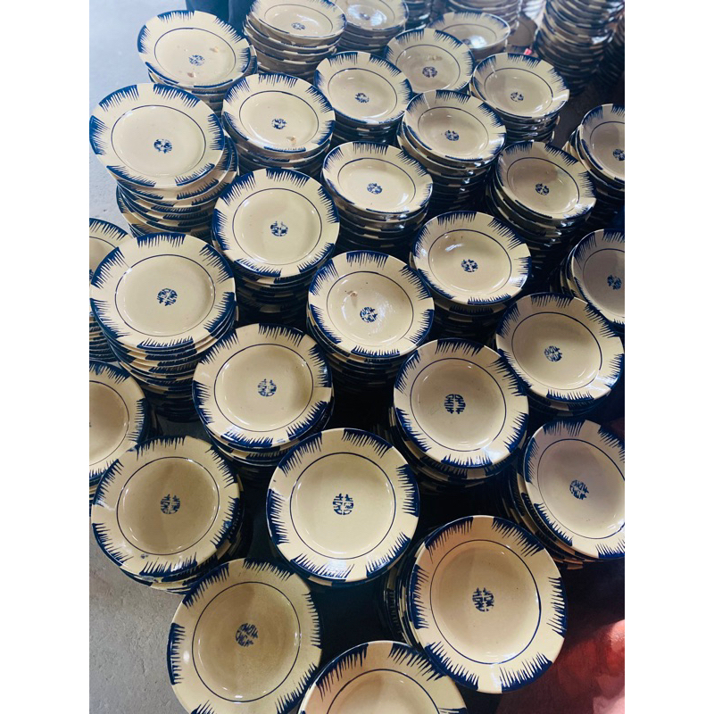 Dĩa Phếch Thường 20cm Có Chân Đinh