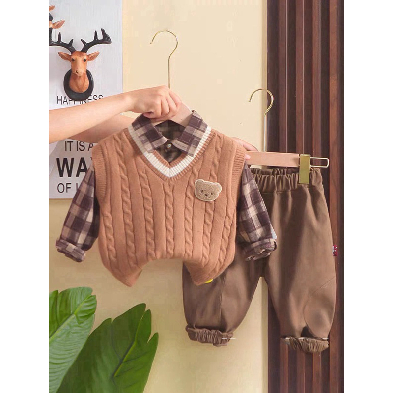 Quần áo thu đông bé trai, set 3ct: áo sơ mi kẻ, quần kaki dài mềm vào áo Gile len thừng cho bé 10-30kg