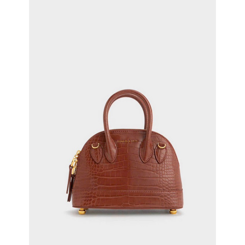 Túi charles keith dáng hến nữ