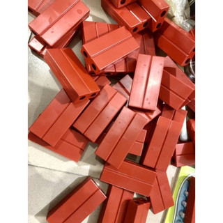 GẠCH NHỰA LOẠI TO 20 VIÊN