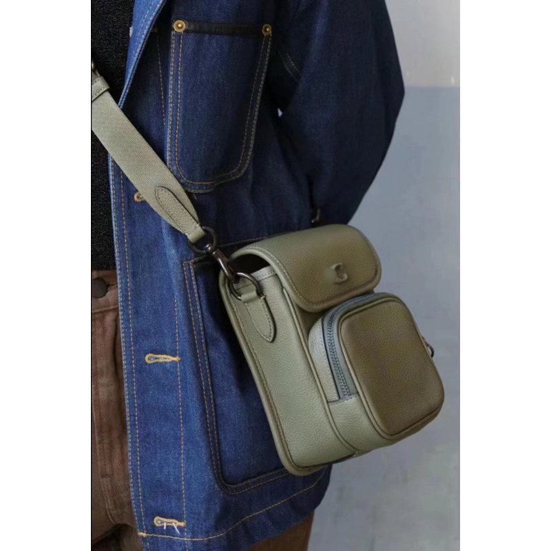 Túi coach lee crossbody đeo chéo nam