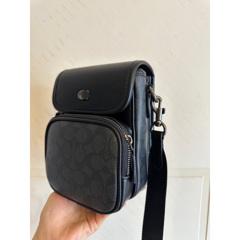 Túi coach lee crossbody đeo chéo nam