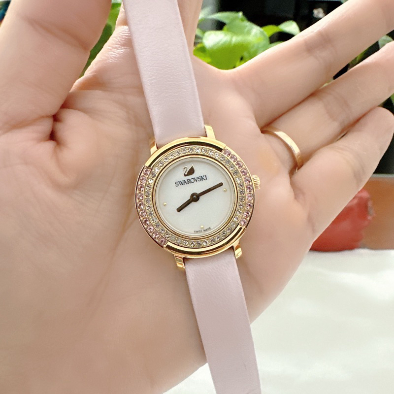 Đồng hồ nữ si nhật hiệu SWAROVSKI