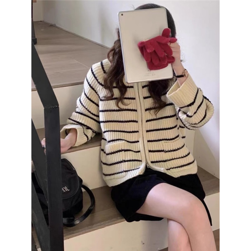 Áo cadigan len kẻ ngang zipper comic 1689