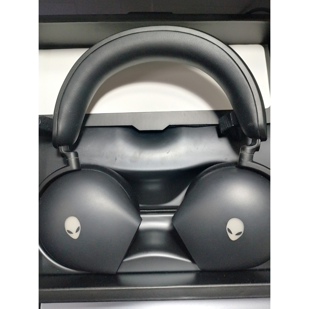 Tai nghe không dây Gaming Dell Alienware AW920H Black