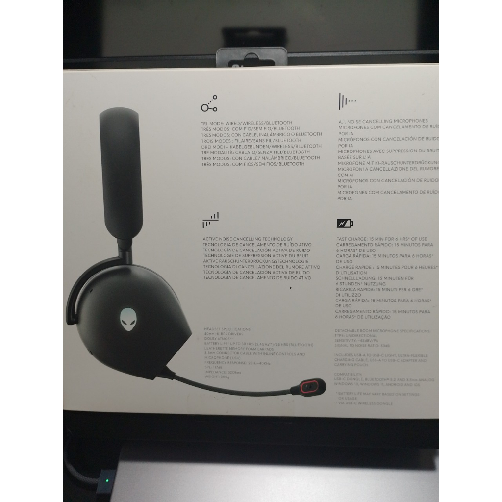 Tai nghe không dây Gaming Dell Alienware AW920H Black