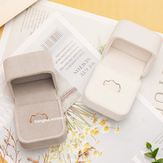 Nhẫn nữ titan Wave matte B