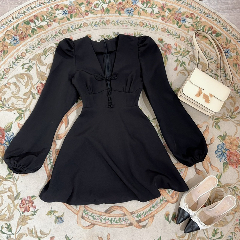 Đầm tay bồng dài dáng ngắn Vittorio Dress NGOCCLOTHING nữ  Váy xẻ ngực sâu tay dài bồng phong cách tiểu thưHOT