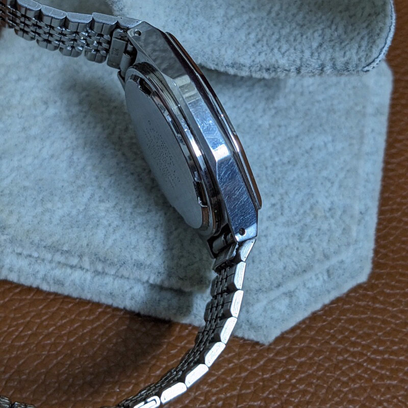 Đồng hồ nam Ana-digital thương hiệu Citizen Nhật Bản.