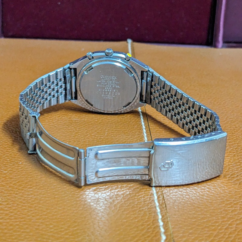 Đồng hồ nam Ana-digital thương hiệu Citizen Nhật Bản.