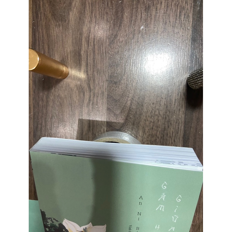 Gấm hoa giữa đời.New