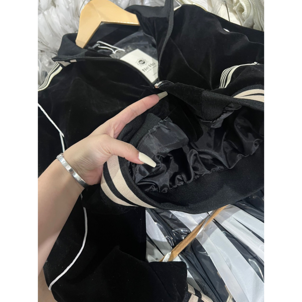 ÁO KHOÁC NHUNG 2 LỚP BO NHŨ - HÀ LEO-A77