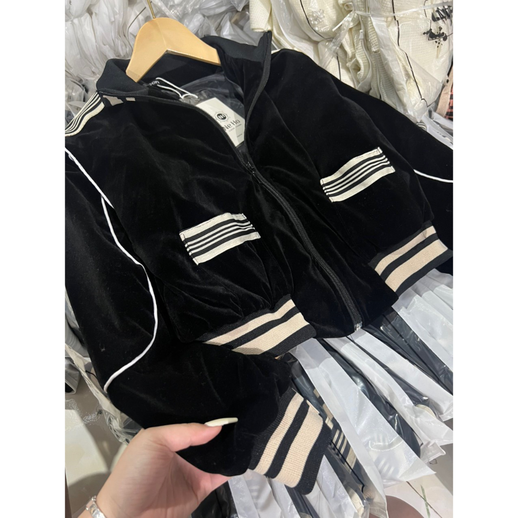 ÁO KHOÁC NHUNG 2 LỚP BO NHŨ - HÀ LEO-A77