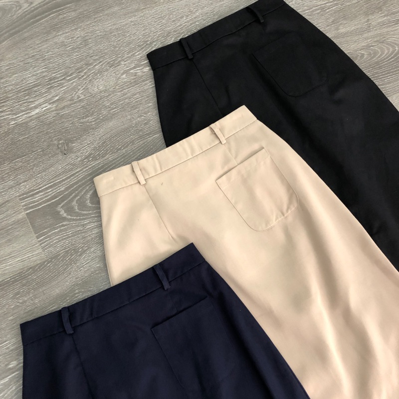 Chân váy midi kaki, cạp cao, có túi, xẻ tà sau, xuất chuẩn xịn, hàng sẵn shop!