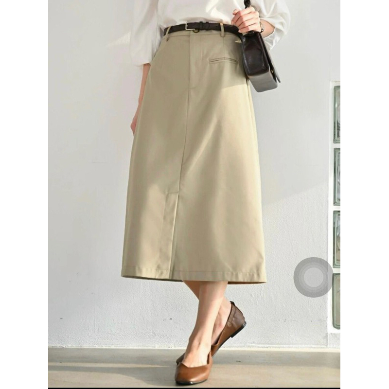 Chân váy midi kaki, cạp cao, có túi, xẻ tà sau, xuất chuẩn xịn, hàng sẵn shop!