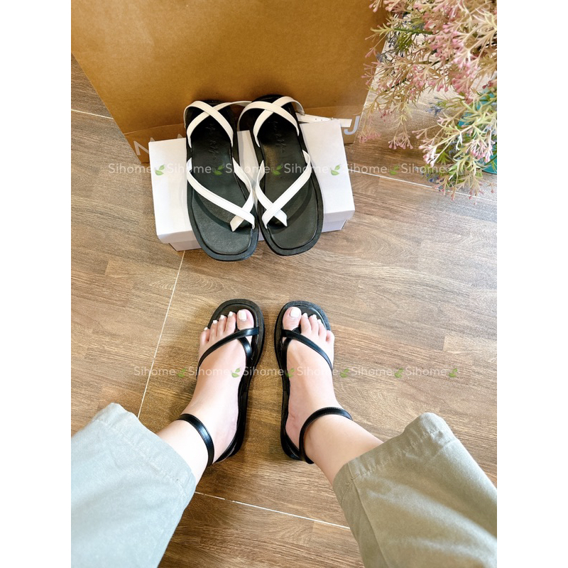 Sandal xỏ ngón chéo dây mảnh đế bánh mỳ cao 2 phân đi nhẹ chân, êm chân