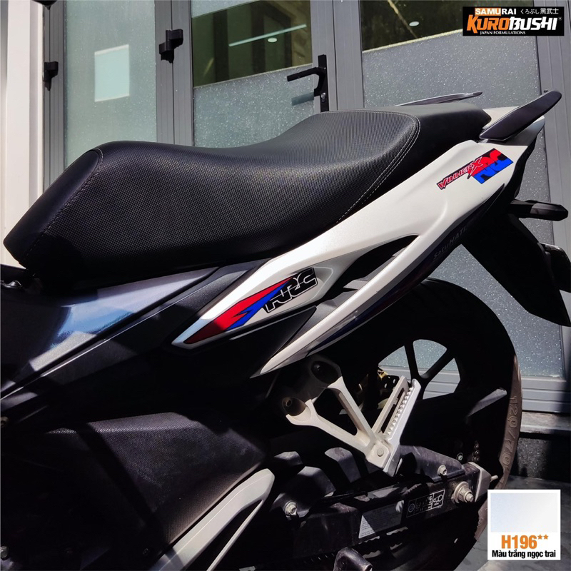 H196 Sơn xịt Samurai MÀU TRẮNG NGỌC TRAI
