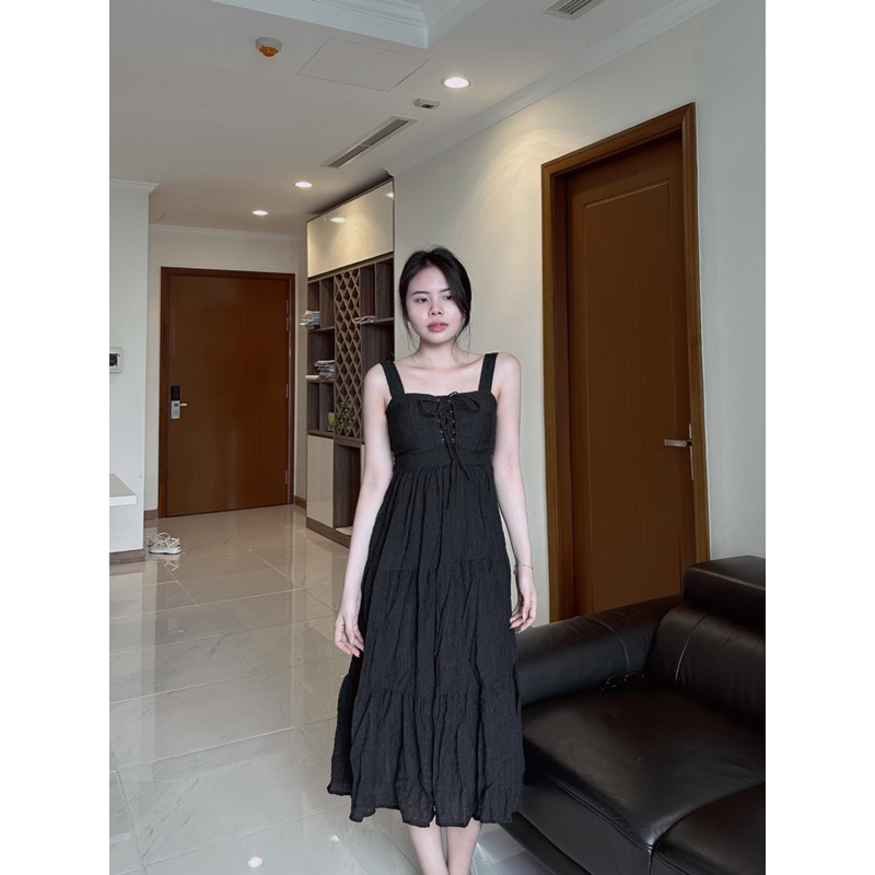 Đầm tầng hai dây đan dây ngực