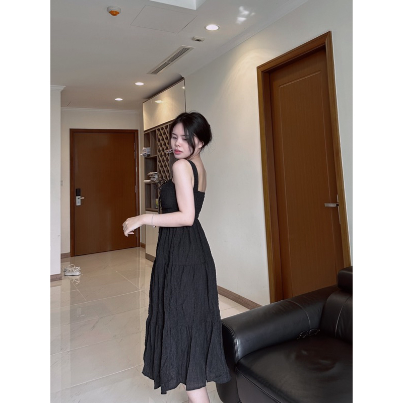 Đầm tầng hai dây đan dây ngực