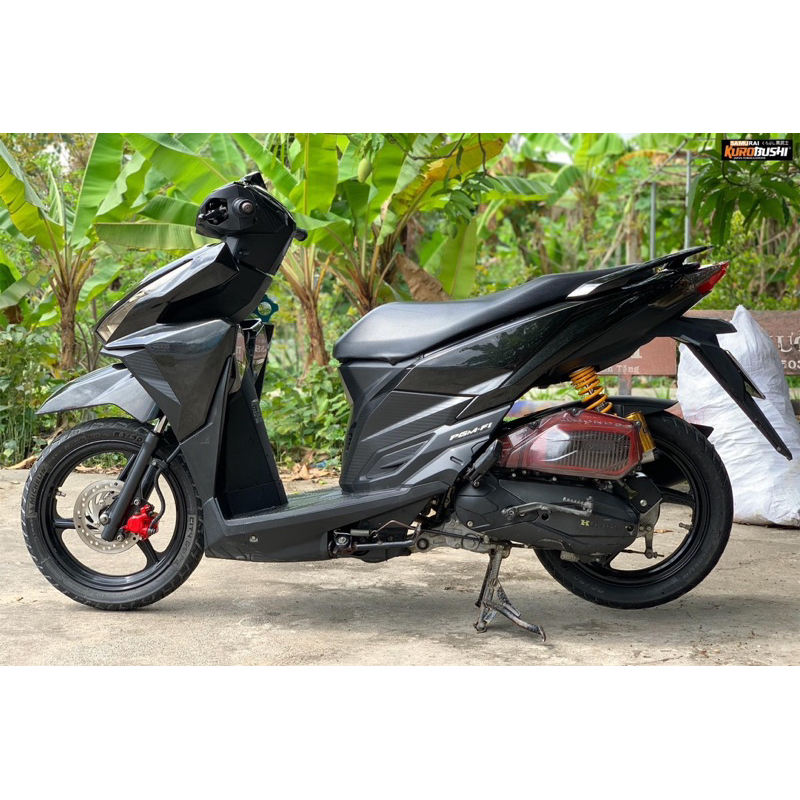 81/1139 Sơn xịt Samurai MÀU ĐEN KIM LOẠI