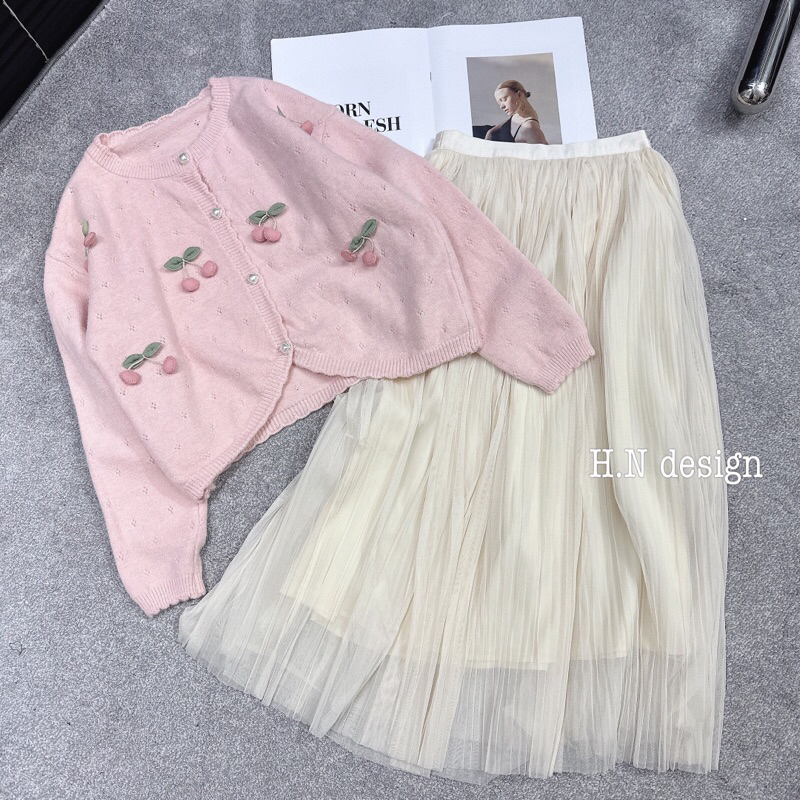 Áo len đính cherry 2 màu phong cách Hàn Quốc 23’September