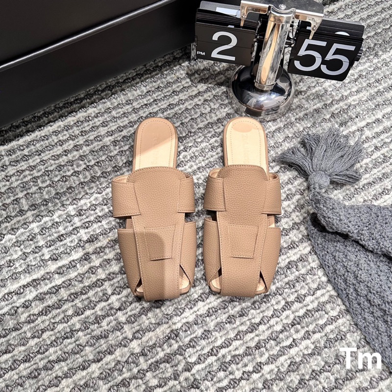 Sục Đan Kem Nâu Full Size 35-39  -  By Anh Dinh Phuong