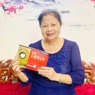 An cun.g tổ kén 10 viê.n