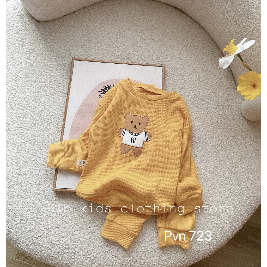 Đồ bộ thu đông trẻ em, Bộ dài tay chất tổ ong mềm mịn họa tiết Gấu thêu cho bé trai, bé gái 7-18kg Umeekids