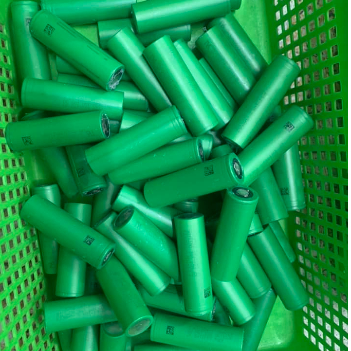 Pin18650 dung lượng cao 3300mAh VTC6 - 3.7v xả 30A