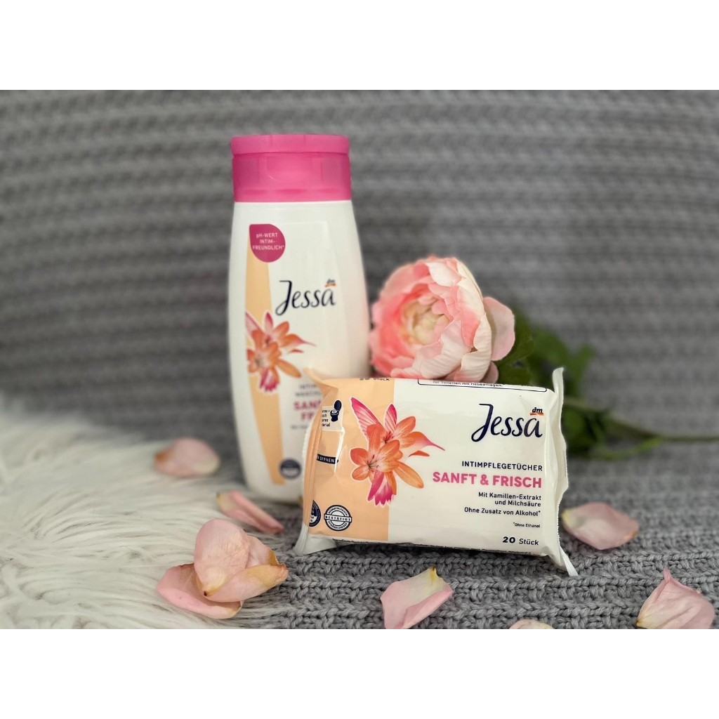 Khăn giấy ướt vệ sinh vùng k-ín phụ nữ Jessa - hàng Đức