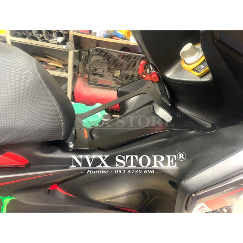 Baga giữa NVX dạng bản CNC Đen