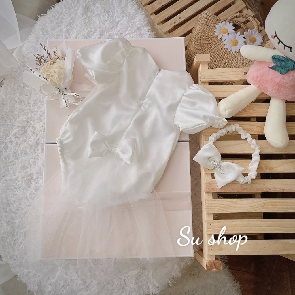 Body váy trắng bé gái dễ thương 🍓[𝐓𝐀̣̆𝐍𝐆 𝐊𝐄̀𝐌 Nơ🍓 Su Shop- body thiết kế sinh nhật thôi nôi cho bé
