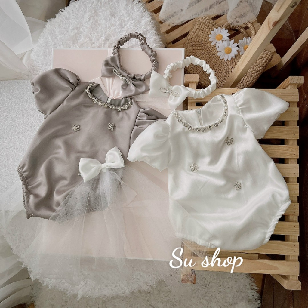 Body váy trắng bé gái dễ thương 🍓[𝐓𝐀̣̆𝐍𝐆 𝐊𝐄̀𝐌 Nơ🍓 Su Shop- body thiết kế sinh nhật thôi nôi cho bé