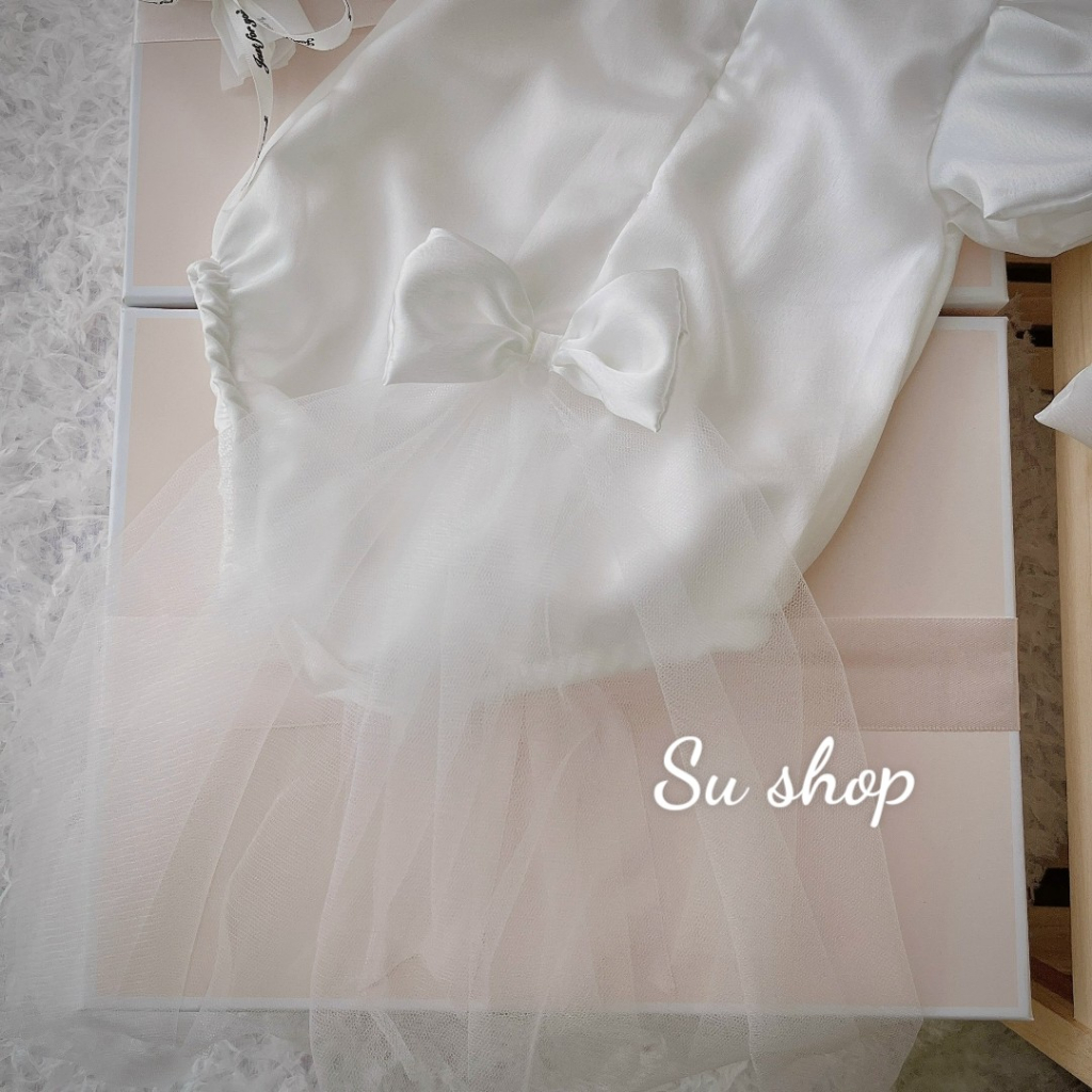 Body váy trắng bé gái dễ thương 🍓[𝐓𝐀̣̆𝐍𝐆 𝐊𝐄̀𝐌 Nơ🍓 Su Shop- body thiết kế sinh nhật thôi nôi cho bé