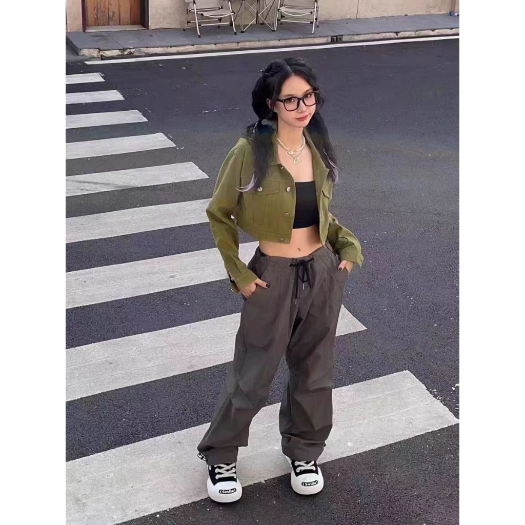 NEW ODER. SET ÁO KHOÁC ĐÔI NAM NỮ, ÁO KHOÁC CROROP NỮ MÀU XANH RÊU. MẪU MỚI 2026