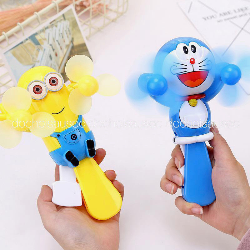 Quạt bóp tay mini hoạt hình doremon, công chúa, ngựa pony, spider man, poli, kitty, minion cho bé cầm tay