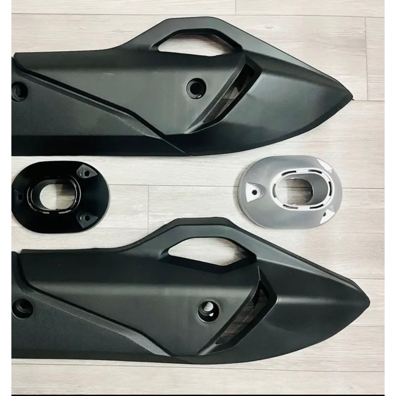 Bộ ốp pô xe vario 160, đuôi pô vario 160