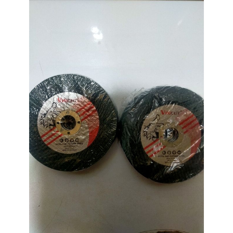 Đá cắt sắt, inox 100 siêu bền siêu ngọt VINCUT