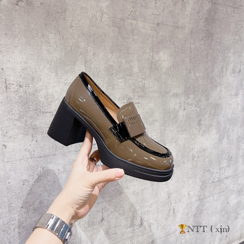 Giày đế đúc 8cm da mềm tag miumiu. Hàng quảng châu cao cấp
