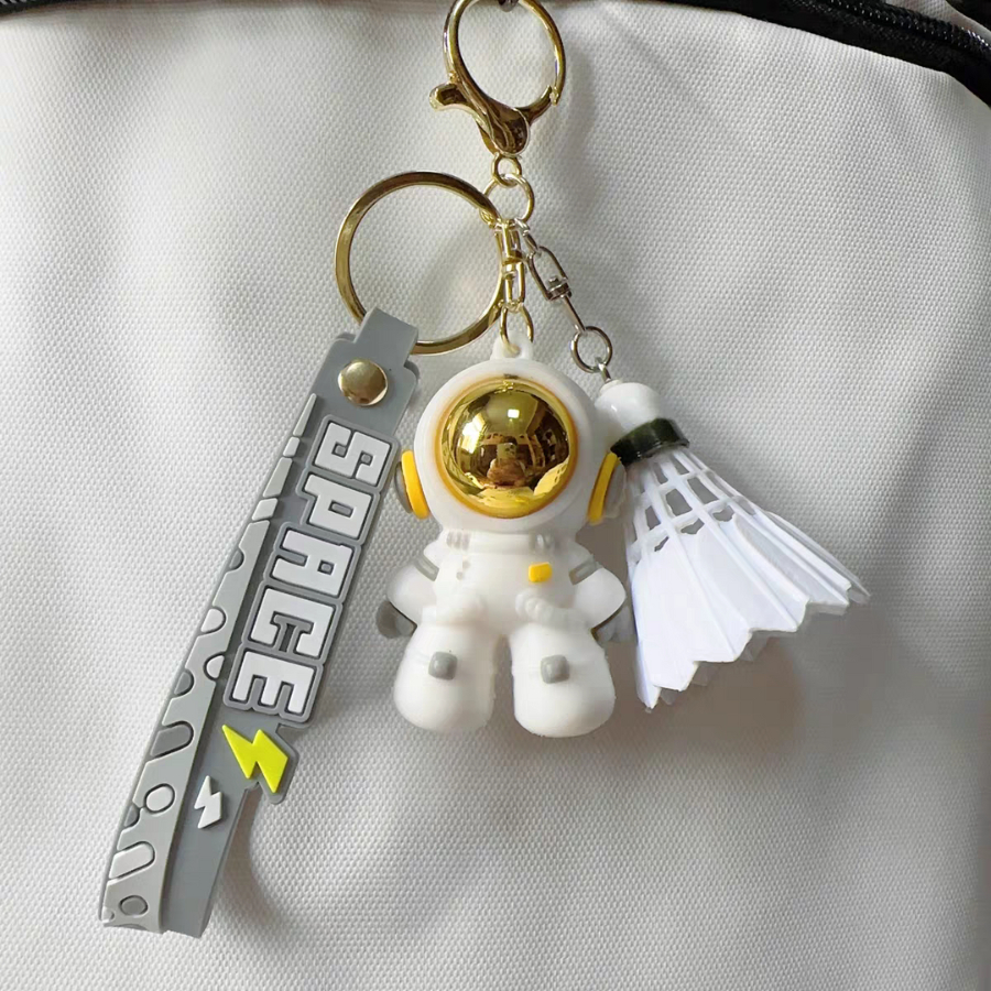 Móc khóa phi hành gia móc khóa xe máy ô tô kèm dây cao su móc cài balo túi sách hoạt hình dễ thương hot trend