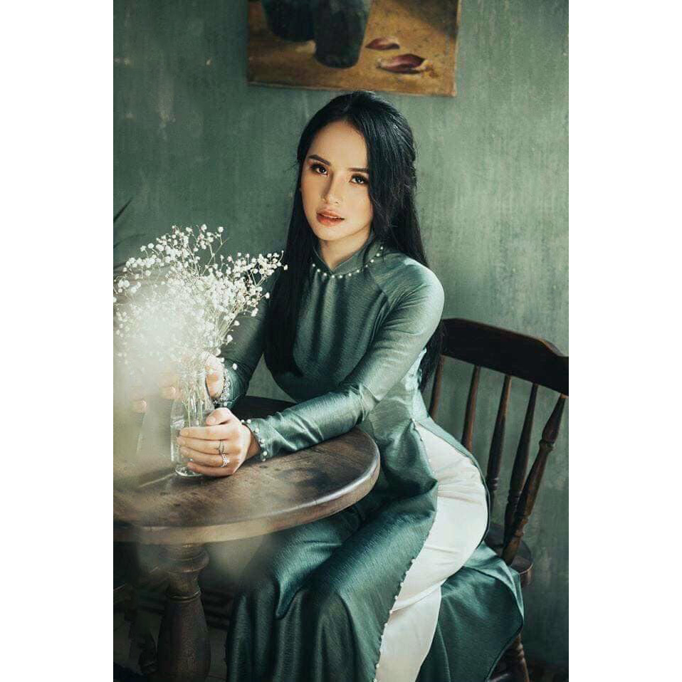 Áo dài vân gỗ, xanh là gì, dáng truyền thống, đính ngọc trai