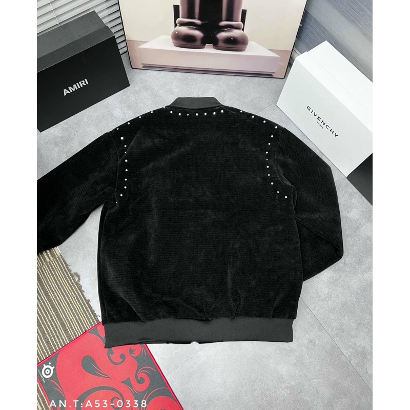 Áo Khoác Bomber  đính đá thêu logo gucci  chưa bao giờ hết hót Khoác nhung tăm siêu sang 2 lớp dày hot 2023 new.