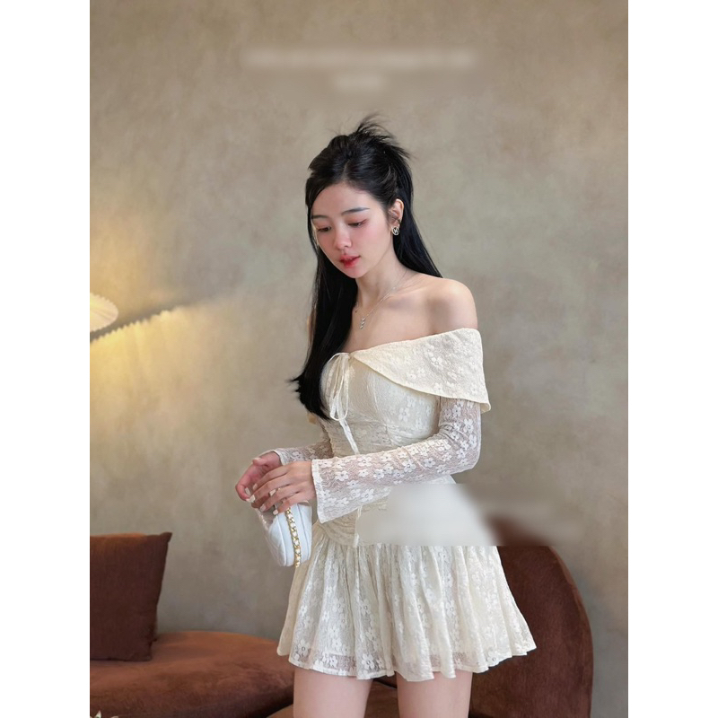 Váy ren trễ vai