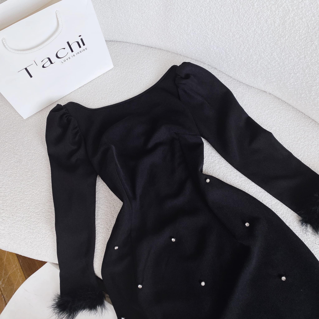 Mã 042 - Đầm đen đính đá