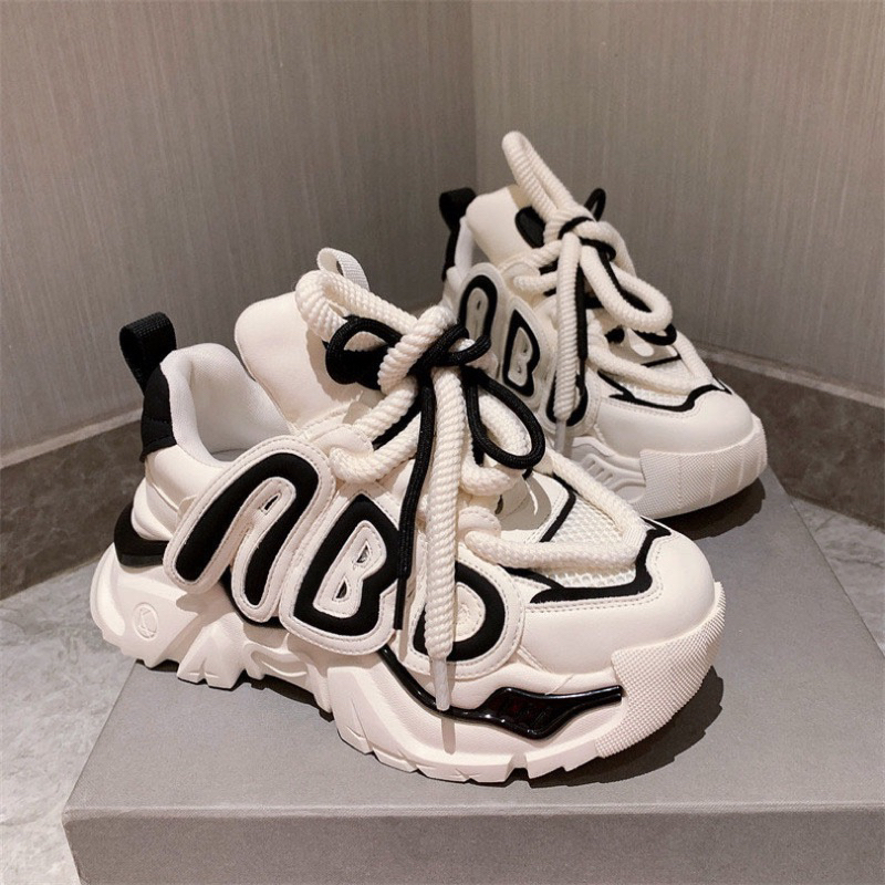 Giày sneaker siêu hot 2023 đẹp y hình