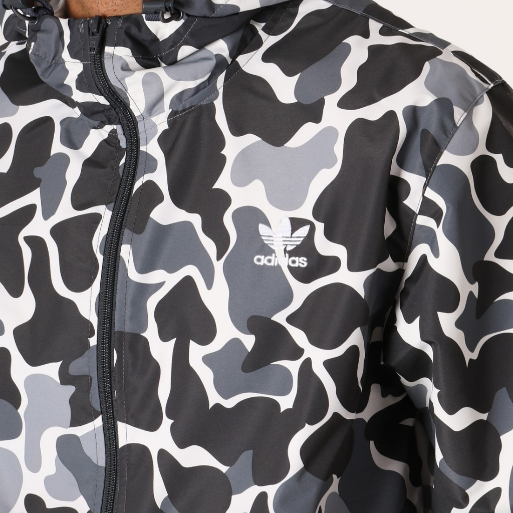 Adidas Originals Windbreaker Camouflage Jacket chỉ duy nhất size M âu
